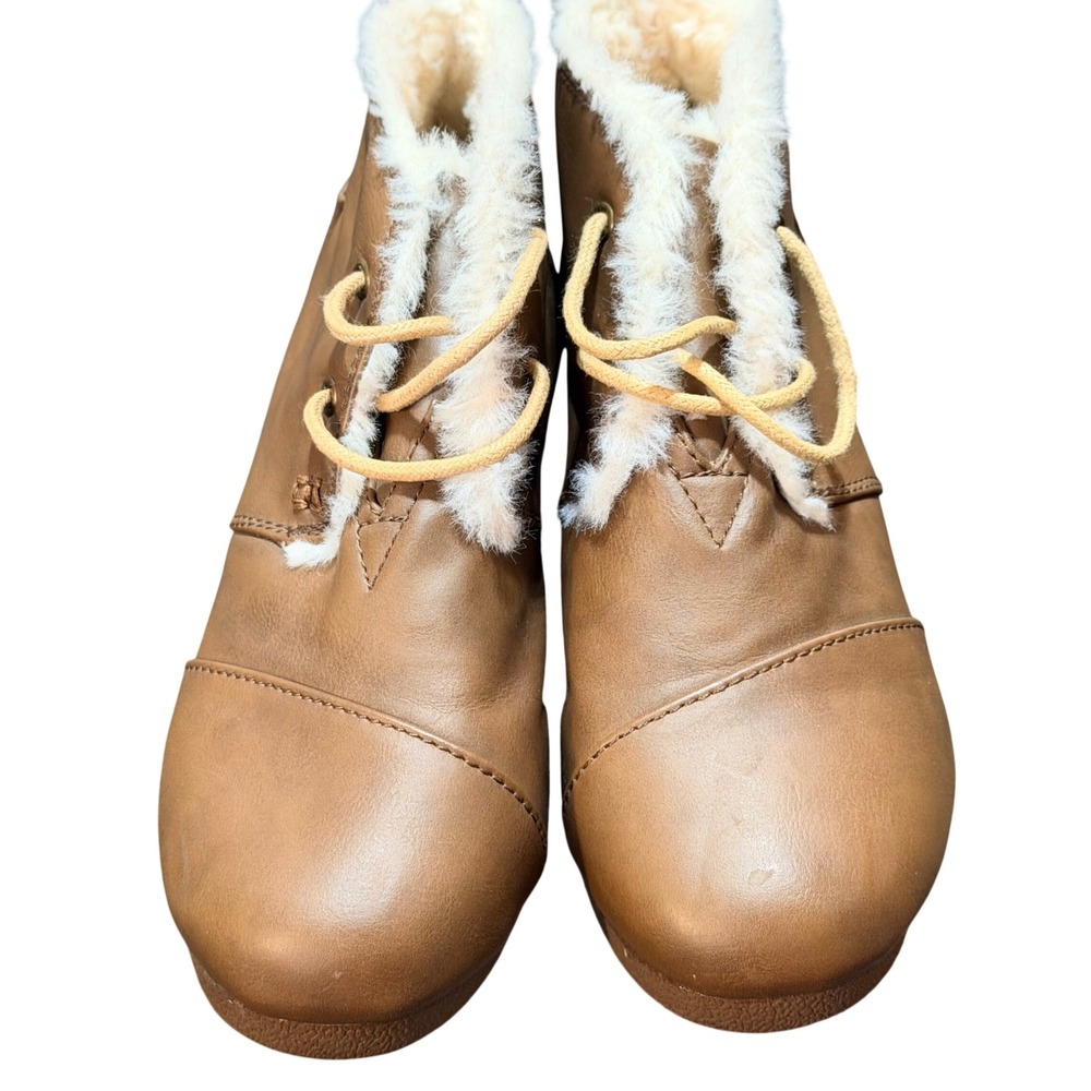 TOMS Wedge Booties Girls Size 1.5 Brown Faux Leather Shearling Desert Boots